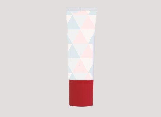 Tubos cosméticos personalizados PCR/PE com bomba oval sem ar e capacidade de 35-110 ml para embalagens sustentáveis
